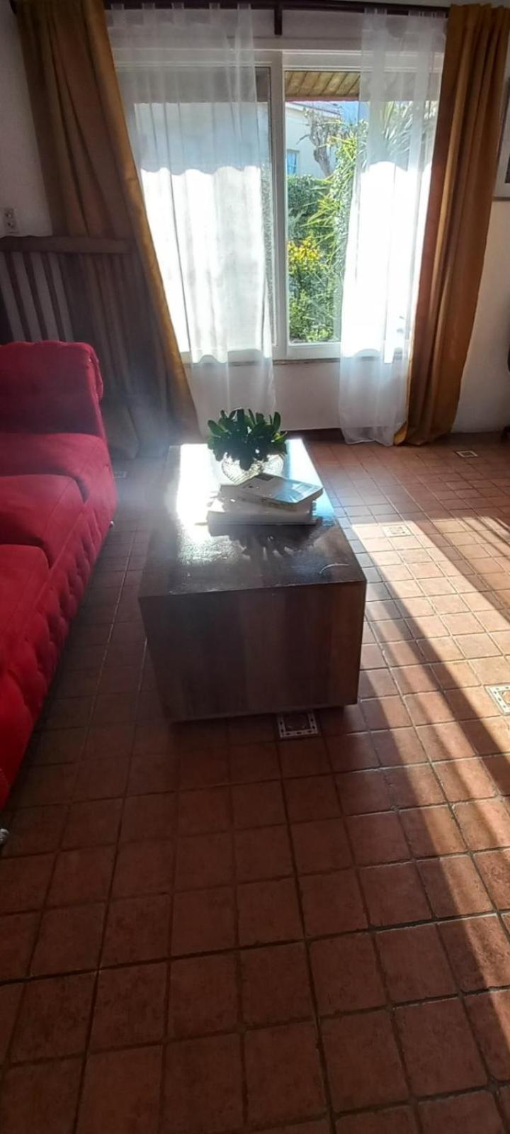 Ezeiza Bed And Breakfast Buitenkant foto